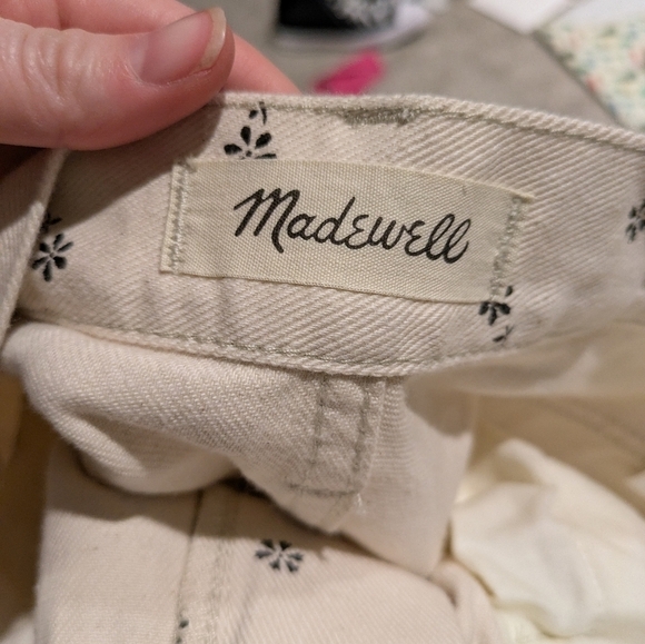 Madewell Perfect Vintage Straight Jean in Daisy Drizzle - Picture 11 of 11